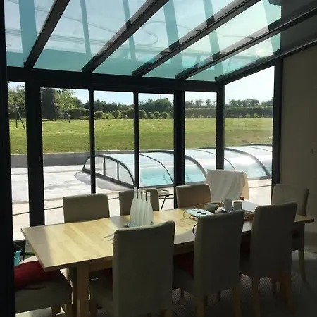 Beautiful With Pool And Stunning Sea View ヴィラ